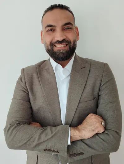 Mahmoud Abdelaziz Abdellatif Abdelaziz