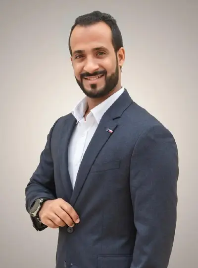 Mohamed Elsayed Abdelwareth Mohamed