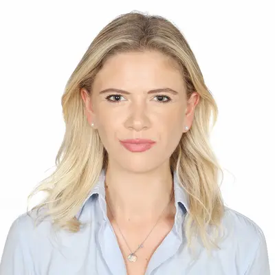 Julia Carmen Margarete Steinbach