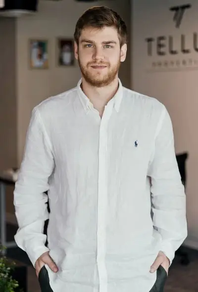 Vladislav Inataev
