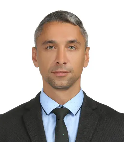 Vladimir Maksimov