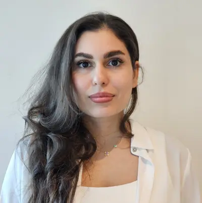 Maryam Reza Tofangchi