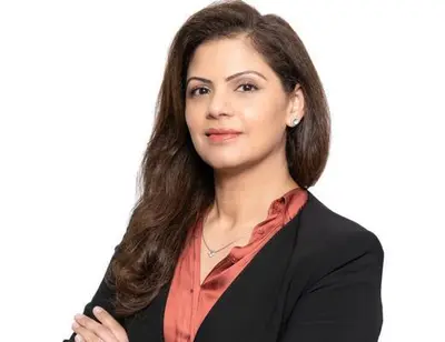 Yasmine Aziz