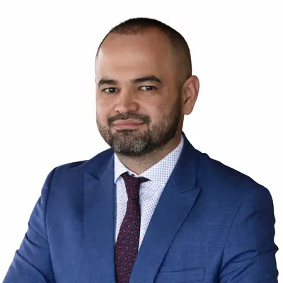 Akmal Khaydaralievich Sharopov