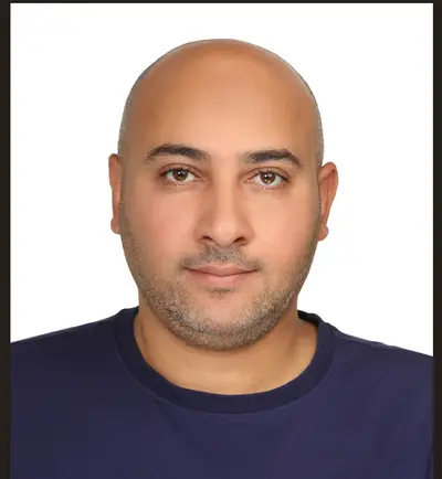 Mustafa Hussein Kamel Mohamed Shaarawi