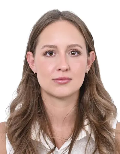 Szonja Torok