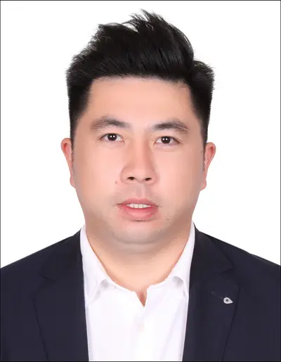 Binggan Huang
