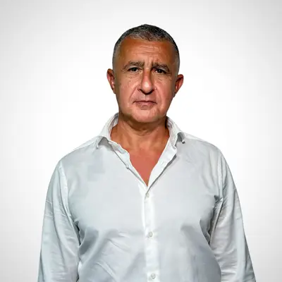 Ayman Fouad Selim Helal