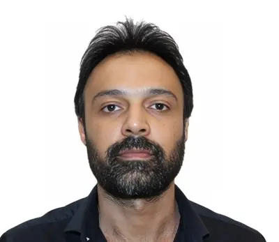  Khurram Abid Shauket