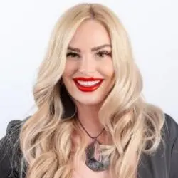 Angela Gegg 