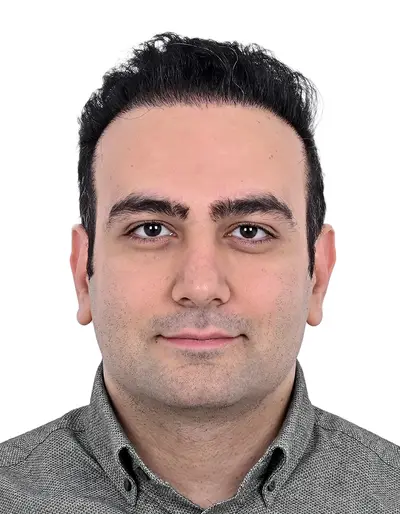 Kiyan Hassan Behin Far