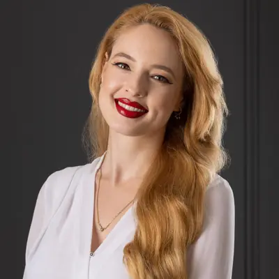 Isabella Cristina Pastean