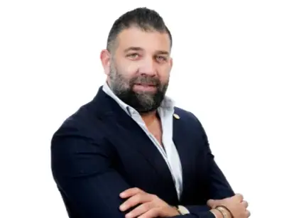 Oliver Mitri