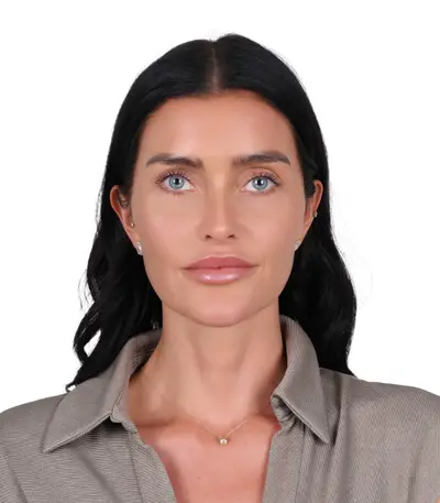 Natasha Valentino Bendix Helms Novaa